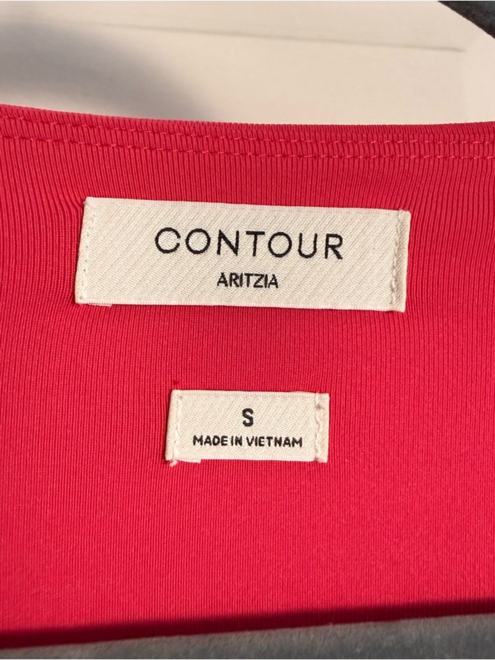 Aritzia Babaton Contour Ruched Mini Dress Pink Short Sleeve Fuscia - Size Small - Picture 4 of 11